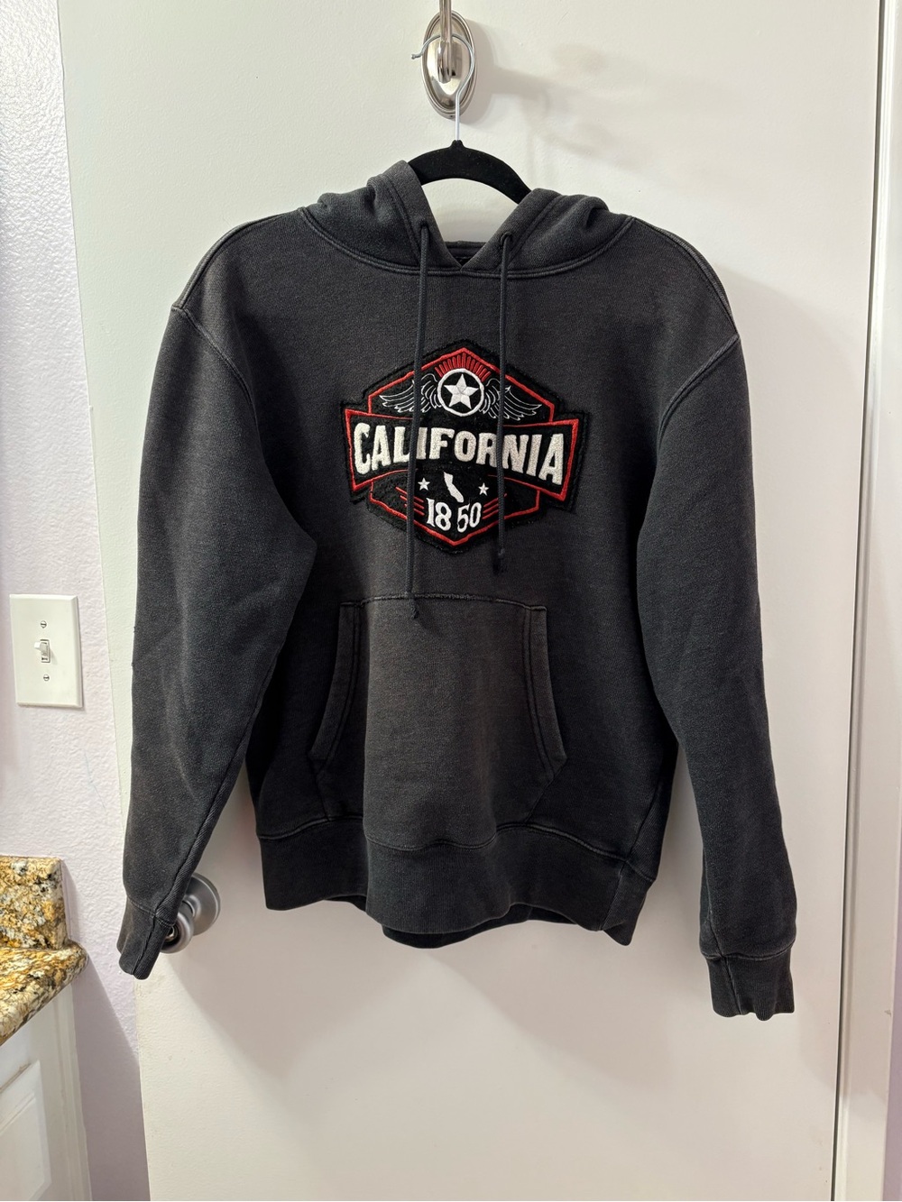 State of Mine Charcoal Black California Graphic Pullover Hoodie Medium